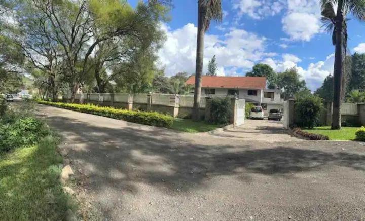 Nyumbani Palace Arusha Bed & Breakfast Exterior photo